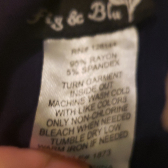 FIG & BLU SKIRT - Picture 7 of 7